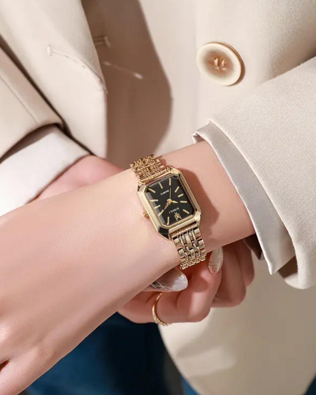 Timeless Charm in Gold Rectangular Women’s Quartz Watch