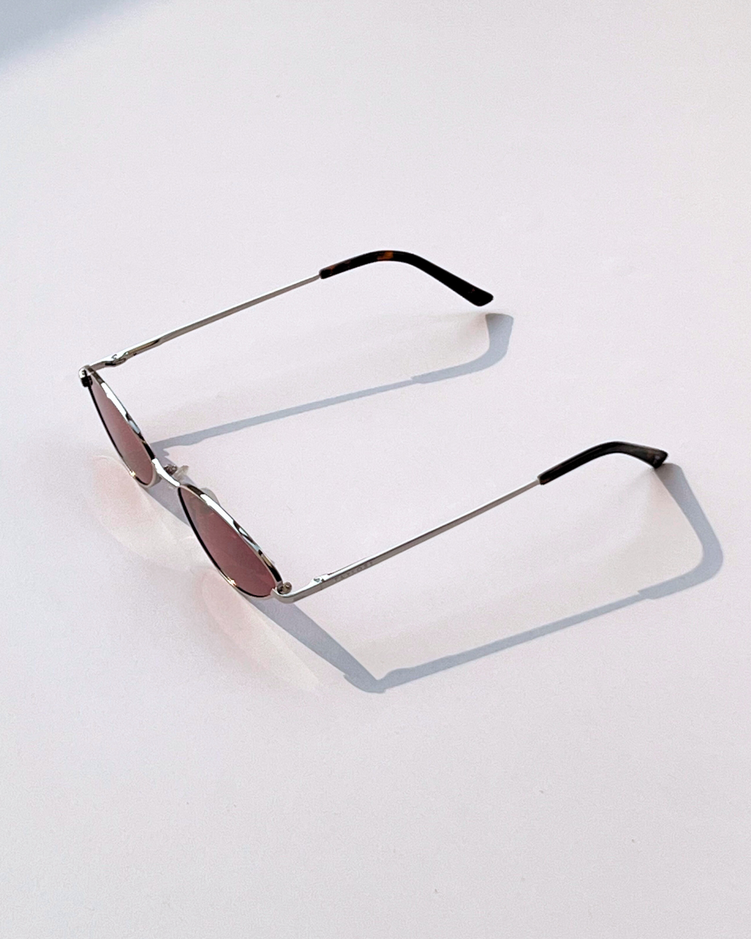 Trendy Red Lens Sunglasses –Perfect for Slim Face