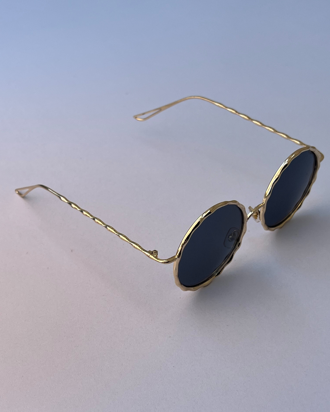 Round Glasses with Golden Twisted Wire Frame