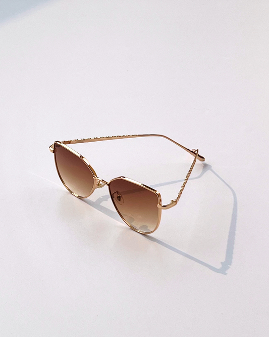 Cat Eye Sunglasses – Golden Frame with Brown Gradient Lenses