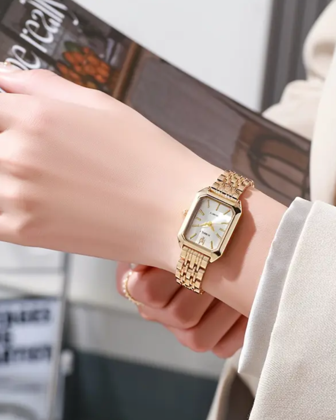 Elegant Women’s Rectangular Alloy Quartz Watch