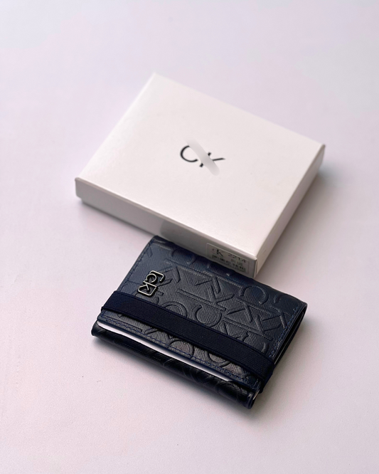 Stylish Men’s Trifold Wallet – Textured with Secure Fold